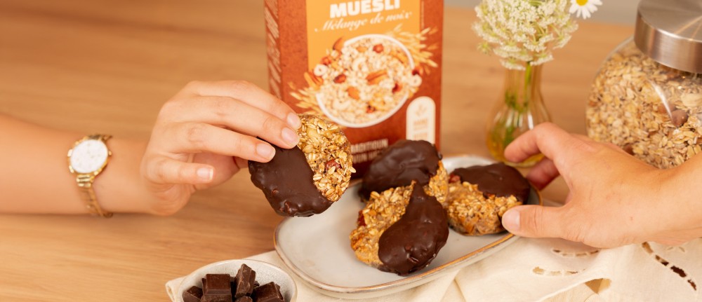 Biscuits aux noix et chocolat