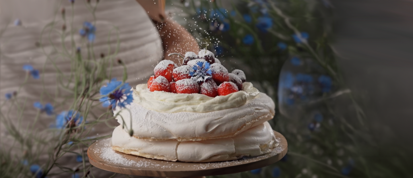 Pavlova-yvette-Mon Bon Appétit